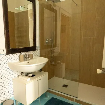 Πανσιόν Dimora Santacroce 3*